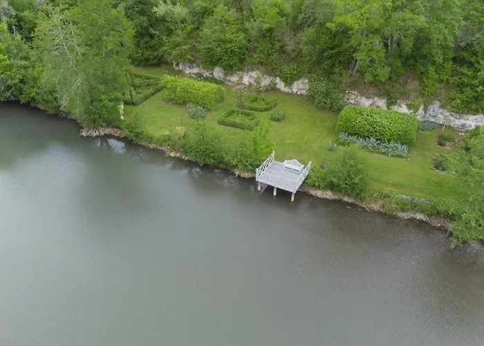 Βίλα Chateau Forge Du Roy Mauzens-et-Miremont